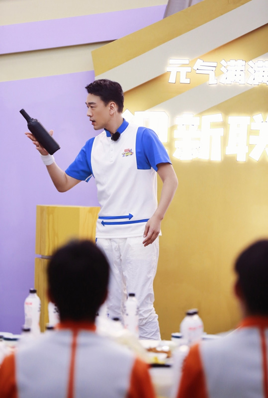 元气满满的哥哥现场照1